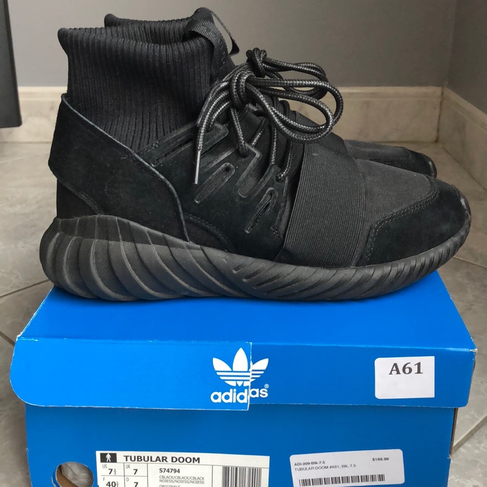 Adidas Tubular Doom sneakers - Picture 1 of 5